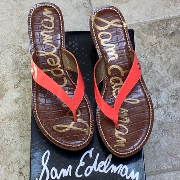Sam Edelman Shoes - Women’s Sam Edelman platform slippers